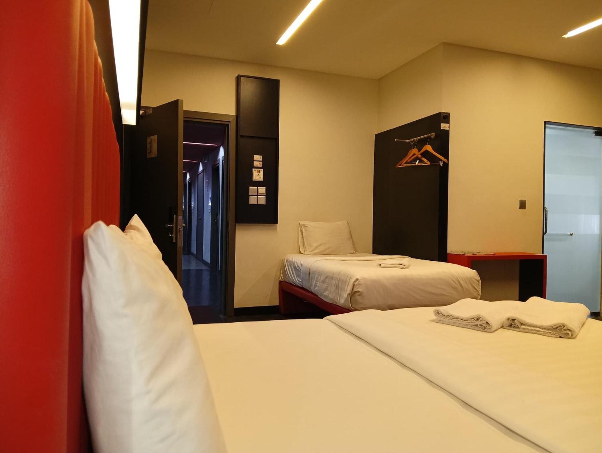 怡保丕酒店 外观 照片